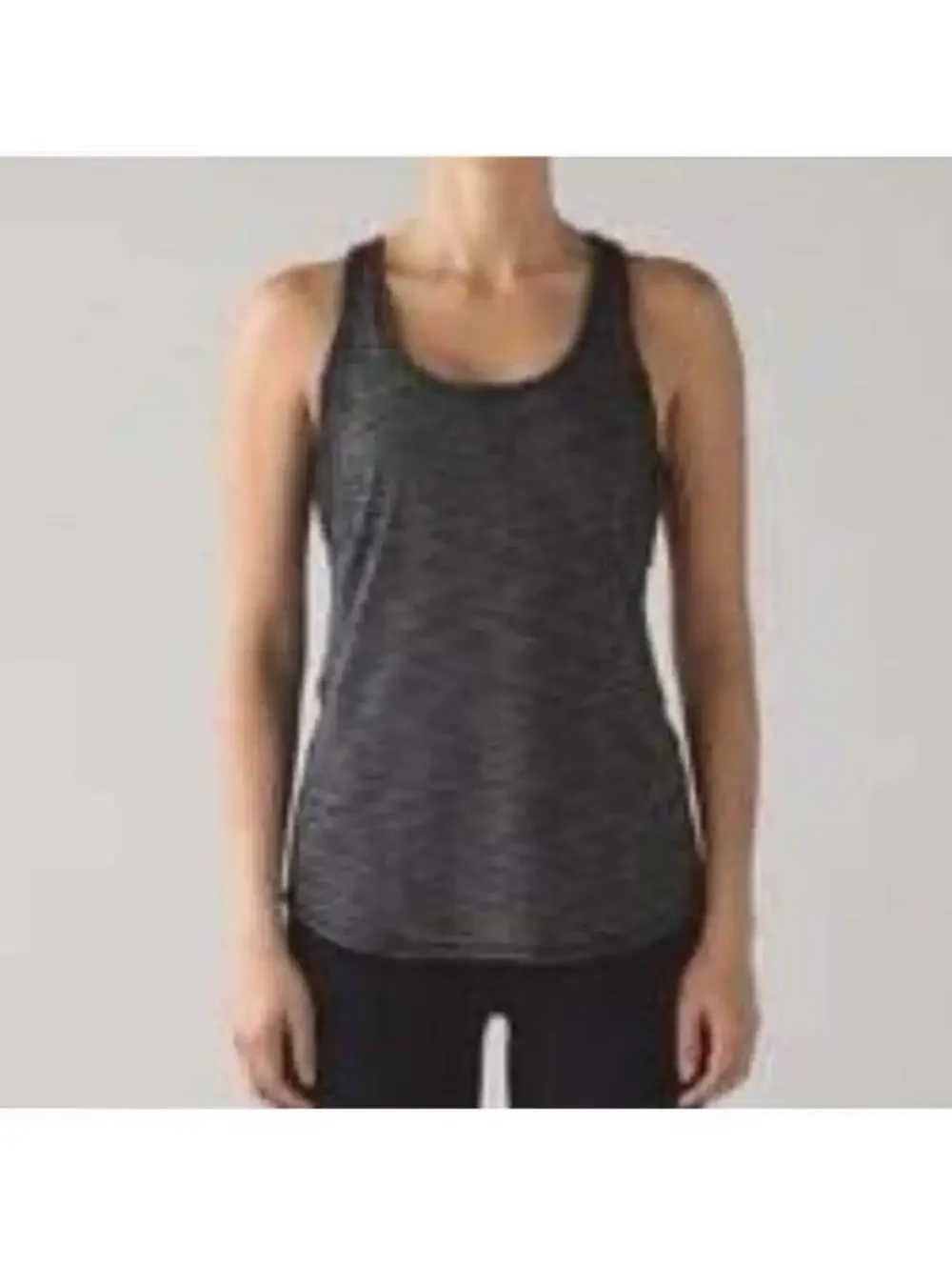 Lululemon on track tank size 8